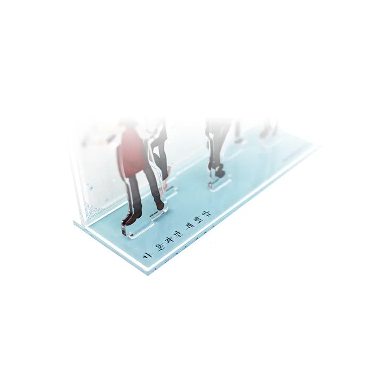 Fantazit Solo Leveling Acrylic Stand Diorama Cafe featuring character figures on a blue base