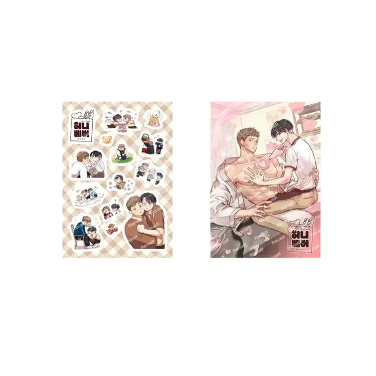 Fantazit Honey Bear Romantic Cutie Set featuring illustrated character photo cards and artistic prints